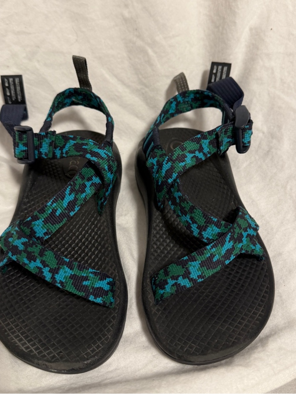 Chaco Z/1 kids size 1 Strappy Sandals in Teal and Black